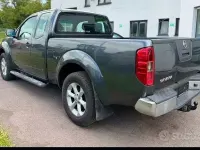 Usata Nissan Navara 190 CV (139 kW) 2014 Grigio Pick-up