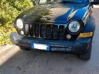 Usata Jeep Cherokee 163 CV (119 kW) 2006 Nero SUV