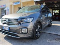 Usata VW T-Cross R 95 CV (69 kW) 2020 Grigio SUV