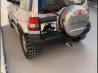 Usata Mitsubishi Pajero 120 CV (88 kW) 1999 Grigio SUV
