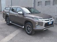 Usata Mitsubishi L200 Top 150 CV (110 kW) 2020 Marrone Pick-up