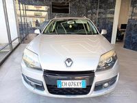 Usata Renault Laguna III 150 CV (110 kW) 2011 Grigio Berlina
