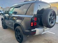 Usata Land Rover Defender 200 CV (147 kW) 2021 Nero Station wagon