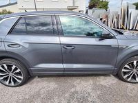 Usata VW T-Roc R-line 150 CV (110 kW) 2019 Grigio SUV