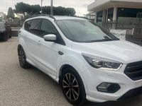 Usata Ford Kuga ST 120 CV (88 kW) 2018 Bianco SUV