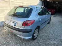 Usata Peugeot 206 68 CV (50 kW) 2004 Grigio Berlina