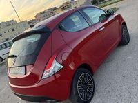 Usata Lancia Ypsilon S 69 CV (50 kW) 2024 Rosso Utilitaria