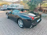 Usata Ferrari California 460 CV (338 kW) 2010 Nero Cabrio