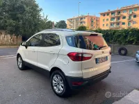 Usata Ford Ecosport Titanium 125 CV (91 kW) 2016 Bianco SUV