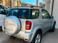 Usata Toyota RAV4 116 CV (85 kW) 2005 Grigio SUV