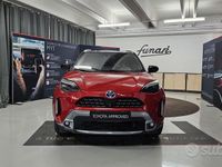 Usata Toyota Yaris Hybrid 92 CV (67 kW) 2021 Rosso Station wagon