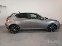 Usata Alfa Romeo Giulietta Super 105 CV (77 kW) 2015 Grigio Utilitaria