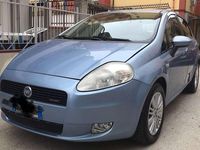 Usata Fiat Grande Punto Emotion 90 CV (66 kW) 2007 Blu/azzurro Utilitaria