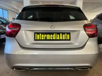 Usata Mercedes A180 109 CV (80 kW) 2018 Argento Berlina