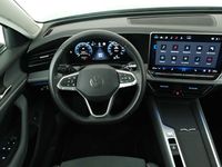 Usata VW Passat Business 150 CV (110 kW) 2023 Mariposite green metalizzato Station wagon