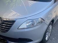 Usata Lancia Ypsilon 69 CV (50 kW) 2012 Grigio Utilitaria