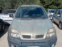 Usata Renault Scénic 138 CV (101 kW) 2000 Verde Monovolume