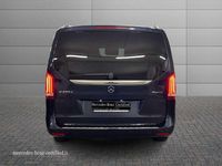 Usata Mercedes V250 Premium 190 CV (139 kW) 2017 Blu scuro metallizzato Monovolume