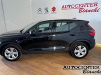 Usata Volvo XC40 Momentum 197 CV (144 kW) 2022 Nero SUV