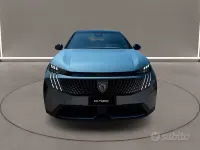 Usata Peugeot e-3008 100 kW (136 CV) 2025 Bluazzurro SUV