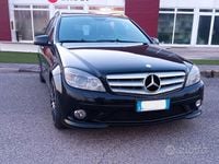 Usata Mercedes C220 AMG 170 CV (125 kW) 2009 Nero Station wagon