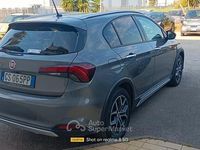 Occasion Fiat Tipo Cross 131 ch (96 kW) 2022 Gris SUV