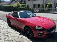 Usata Fiat 124 Spider Lusso 140 CV (102 kW) 2017 Rosso Cabrio