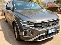 Usata VW T-Roc Life 150 CV (110 kW) 2022 Grigio SUV