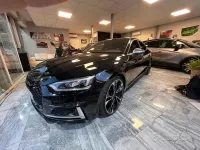 Begagnad Audi A5 Business 353 HK (259 kW) 2017 Svart Sportkupé