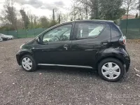 Usata Toyota Aygo 68 CV (50 kW) 2009 Nero Utilitaria