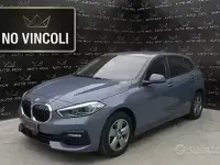 Usata BMW 118 Advantage 150 CV (110 kW) 2022 Grigio Utilitaria
