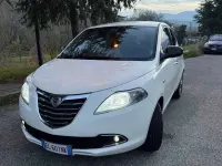 Usata Lancia Ypsilon Gold 95 CV (69 kW) 2012 Bianco Utilitaria