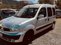 Usata Renault Kangoo Luxe 84 CV (61 kW) 2006 Grigio Monovolume
