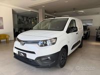 Usado Toyota Proace City City 102 CV (75 kW) 2022 Blanco Monovolumen
