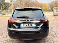 Usata Opel Insignia Business 136 CV (100 kW) 2015 Nero Station wagon