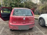 Usata Fiat Punto Active 60 CV (44 kW) 2009 Rosso Utilitaria