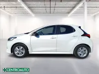 Usata Mazda 2 116 CV (85 kW) 2022 Bianco pastello Utilitaria