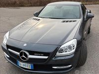 Usata Mercedes SLK200 184 CV (135 kW) 2013 Grigio Cabrio
