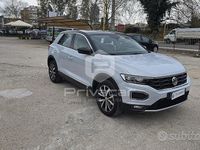 Usata VW T-Roc Style 116 CV (85 kW) 2019 Bianco SUV