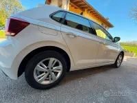 Usata VW Polo 80 CV (58 kW) 2019 Bianco Utilitaria