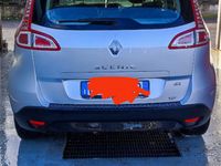 Usata Renault Scénic III 110 CV (80 kW) 2009 Grigio Monovolume