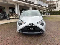 Gebraucht Toyota Aygo Business Edition 72 PS (52 kW) 2020 Grau Kleinwagen