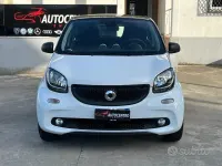 Usata Smart ForFour 71 CV (52 kW) 2018 Bianco Utilitaria