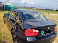 Usata BMW 318 129 CV (94 kW) 2006 Nero Berlina