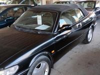 Usata Saab 900 185 CV (136 kW) 1996 Nero Utilitaria