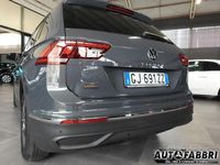 Usata VW Tiguan Sport 150 CV (110 kW) 2023 Grigio SUV