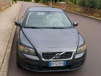 Usata Volvo C30 Kinetic 101 CV (74 kW) 2007 Grigio Utilitaria