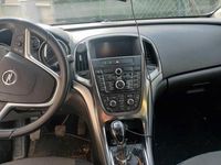 Usata Opel Astra 110 CV (80 kW) 2012 Bianco Berlina
