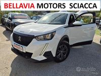 Usata Peugeot 2008 Active 100 CV (73 kW) 2021 Bianco SUV