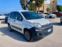 Usata Fiat Panda 4x4 S 86 CV (63 kW) 2019 Bianco Utilitaria